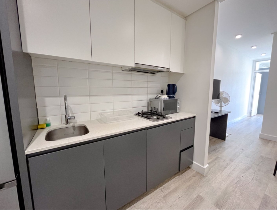 2 Bedroom Property for Sale in Woodstock Western Cape